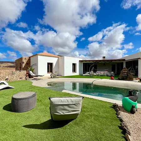 La Vida Al Sol Villa
